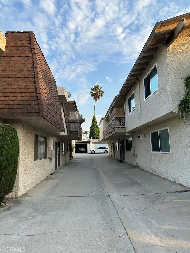 2220 Huntington Lane #4, Redondo Beach, CA 90278 - #3