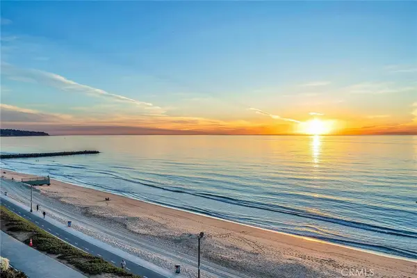 200 S Catalina Avenue #403, Redondo Beach, CA 90277