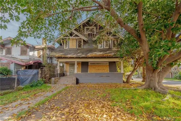 1970 S La Salle Avenue, Los Angeles, CA 90018