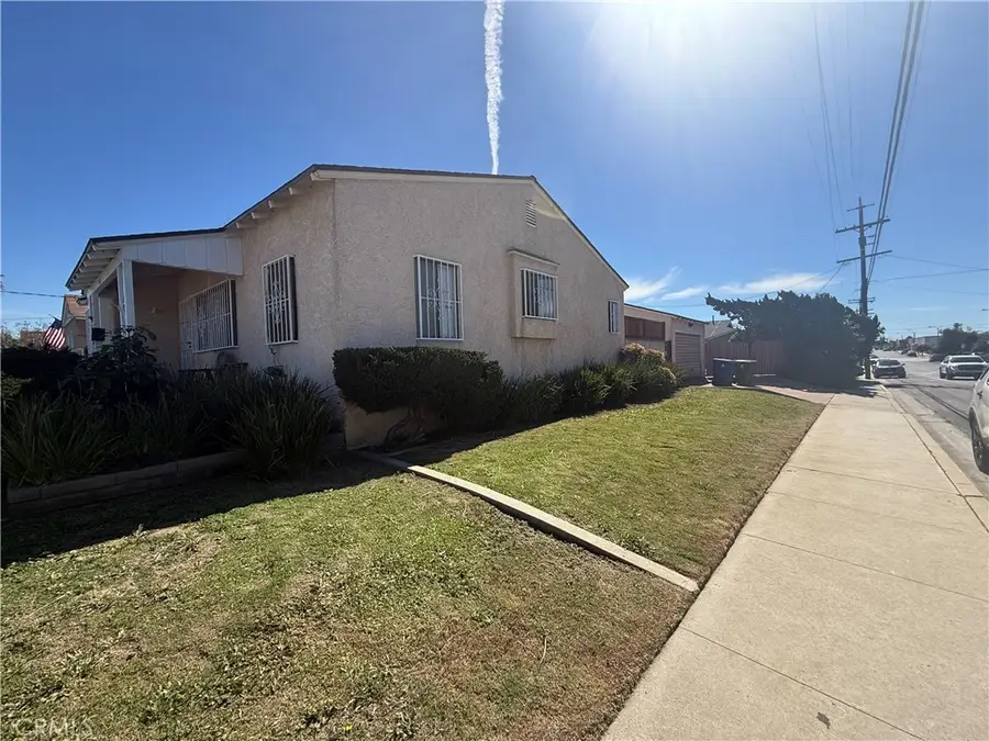 1128 W Dolores, Wilmington, CA 90744 - #2