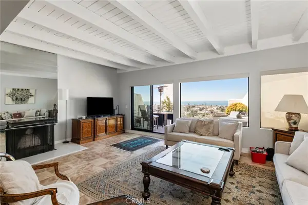 736 Gould Avenue #13, Hermosa Beach, CA 90254