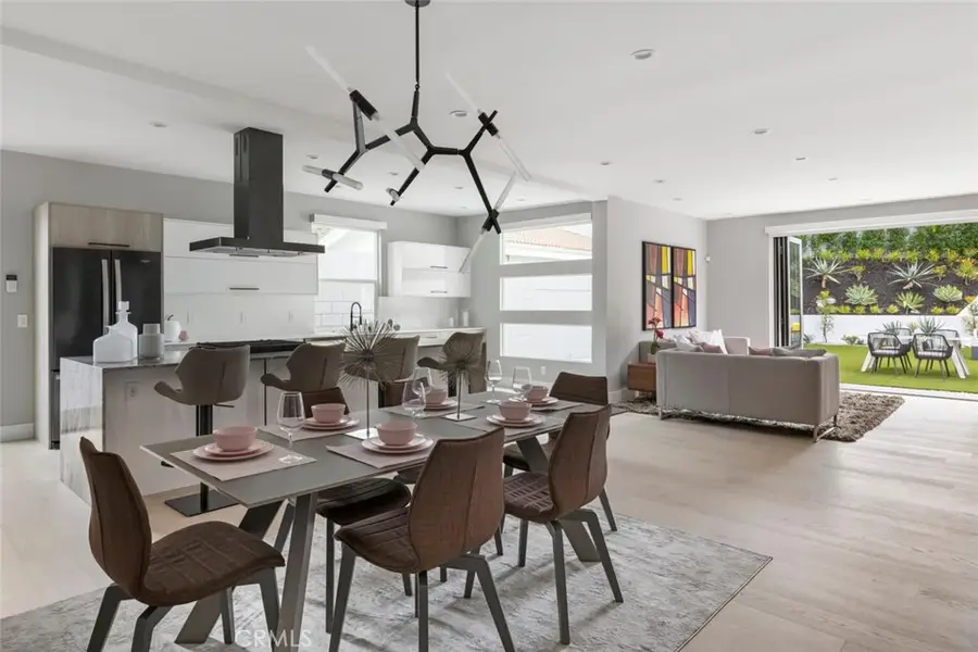 4731 Topanga Canyon Boulevard, Woodland Hills, CA 91364 - #2