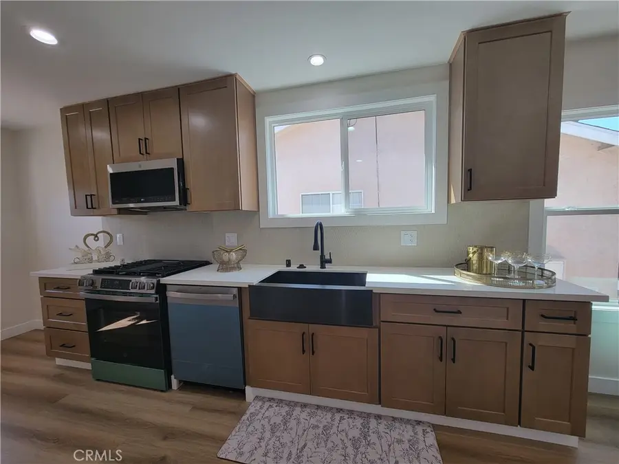 3140 Golden, Long Beach, CA 90806 - #2