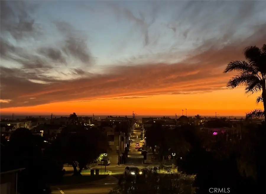 621 6th, Manhattan Beach, CA 90266 - #3