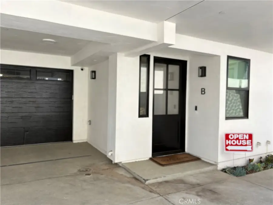 2621 Gates Avenue #B, Redondo Beach, CA 90278 - #2
