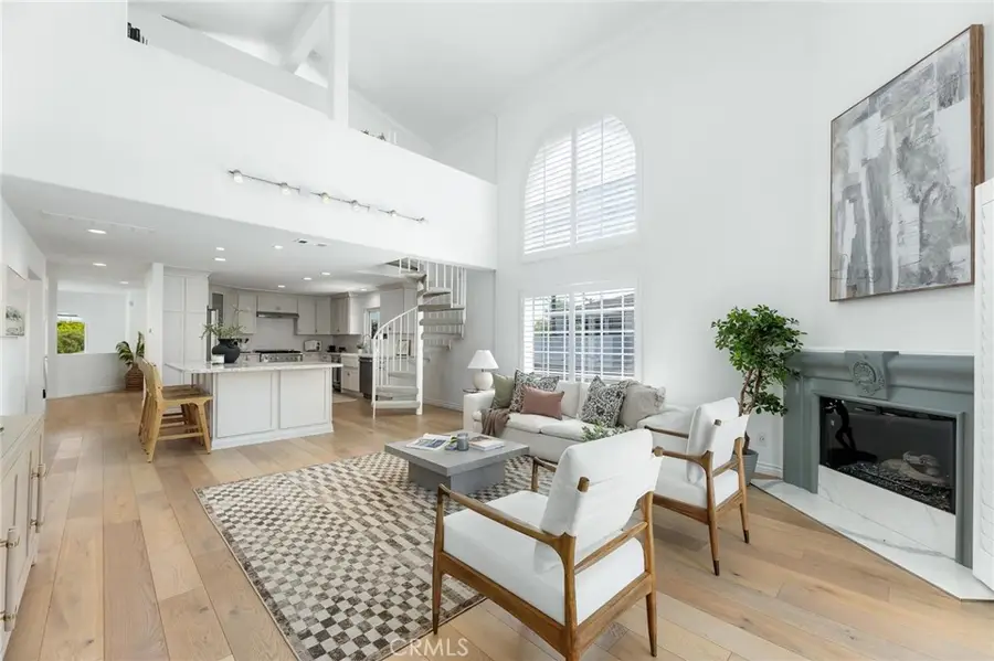 121 S Helberta Avenue #A, Redondo Beach, CA 90277 - #2