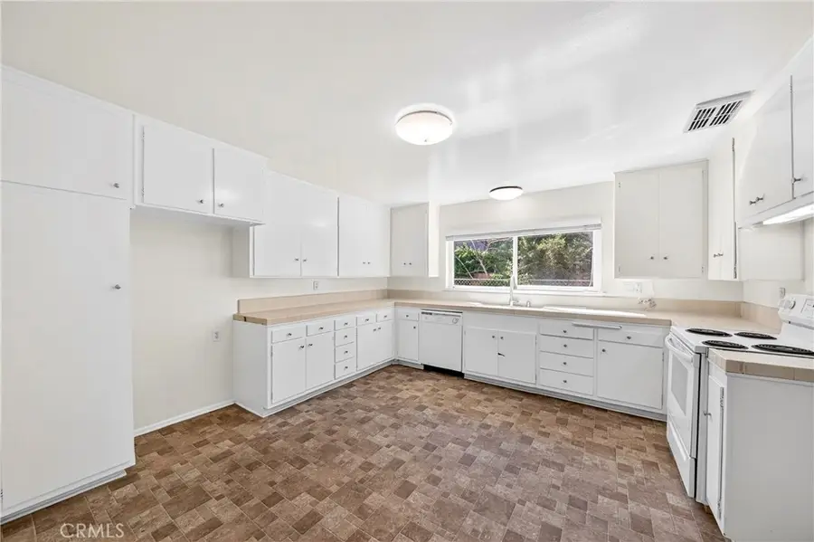 1745 Maple Avenue #59, Torrance, CA 90503 - #3