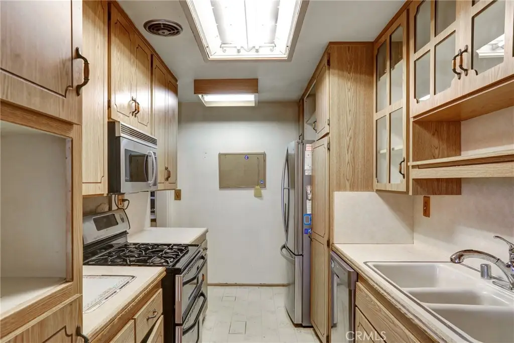 6405 Green Valley Circle #203, Culver City, CA 90230 - #1