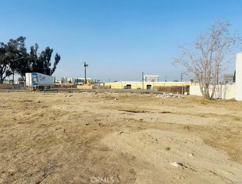 323 S Mayfield, San Bernardino, CA 92401 - #2