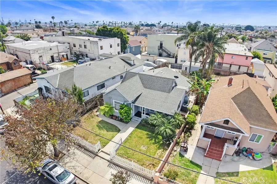 331 W 10th Street, San Pedro, CA 90731 - #3