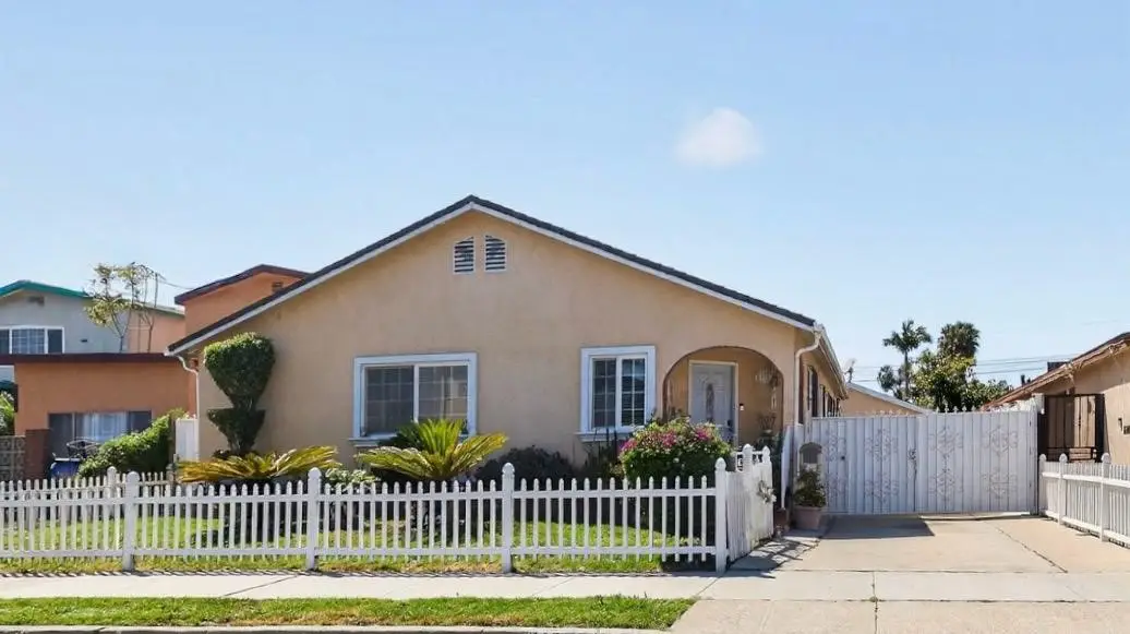 11951 Oxford, Hawthorne, CA 90250 - #1