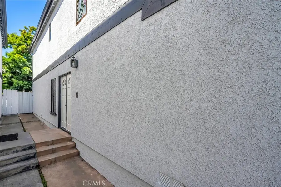 1731 Spreckels Lane, Redondo Beach, CA 90278 - #2