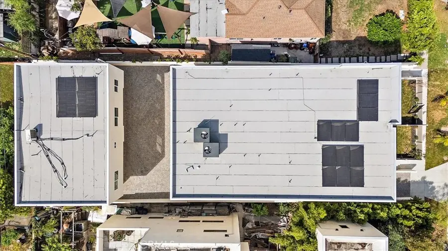 642 E Fairview Boulevard, Inglewood, CA 90302 - #3