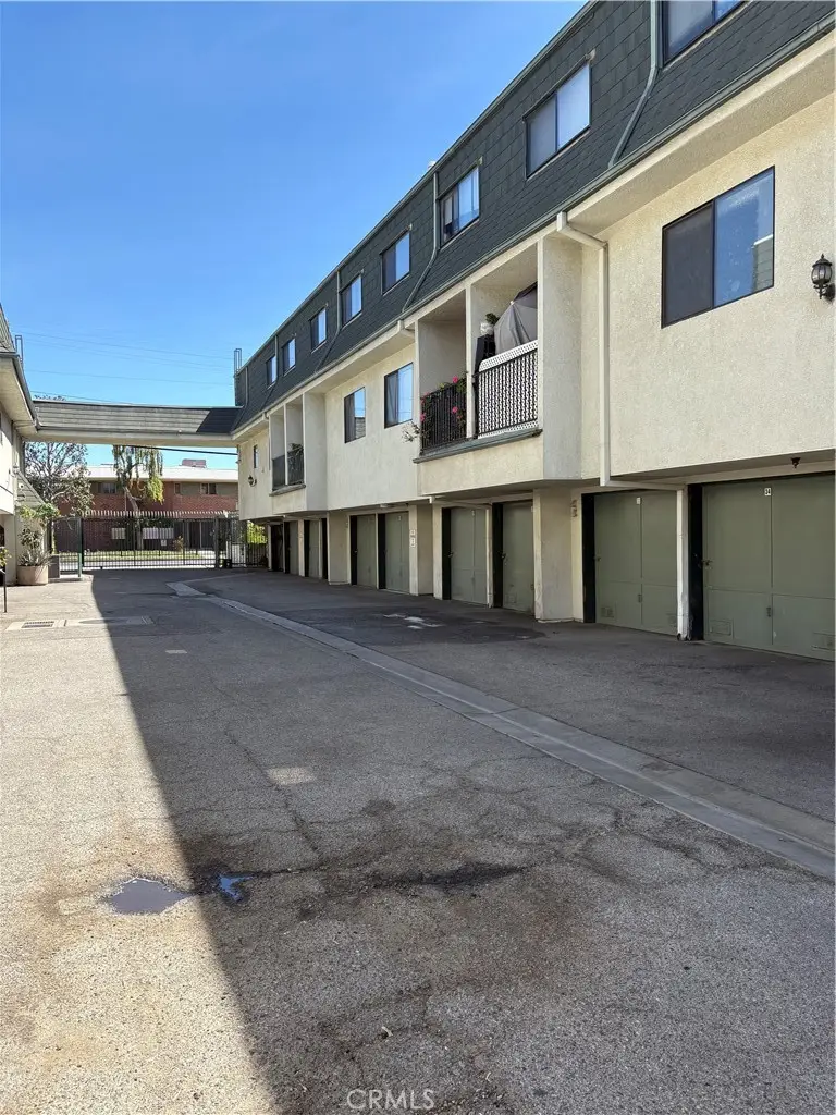 9047 Langdon Avenue #38, North Hills, CA 91343 - #3