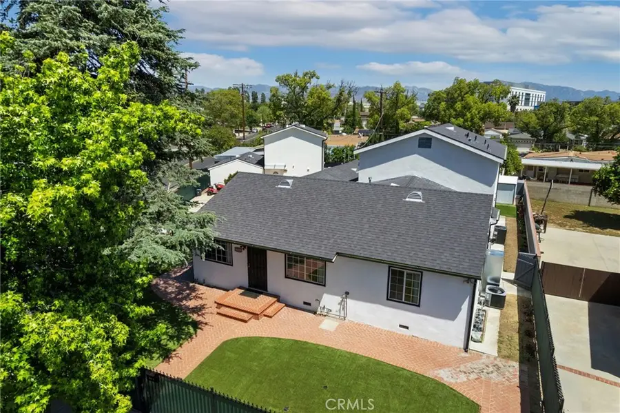 8040 Ranchito Avenue, Panorama City, CA 91402 - #2