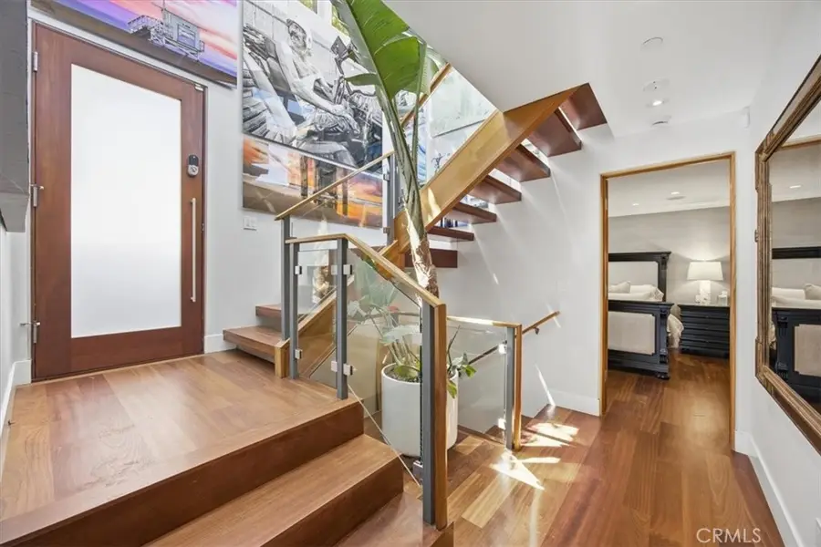 1211 Bayview, Manhattan Beach, CA 90266 - #2