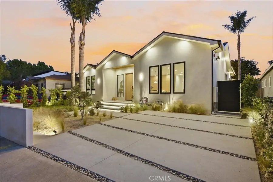 4221 Sunnyside Avenue, Los Angeles, CA 90066 - #2