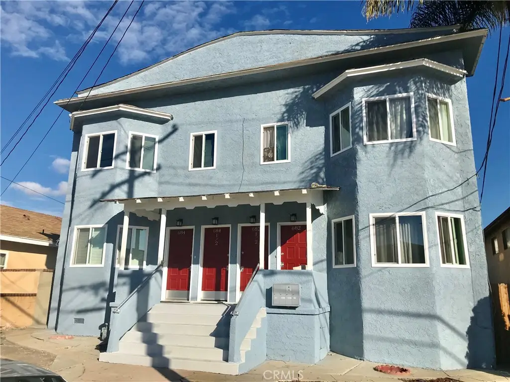 682 W 12th, San Pedro, CA 90731 - #1