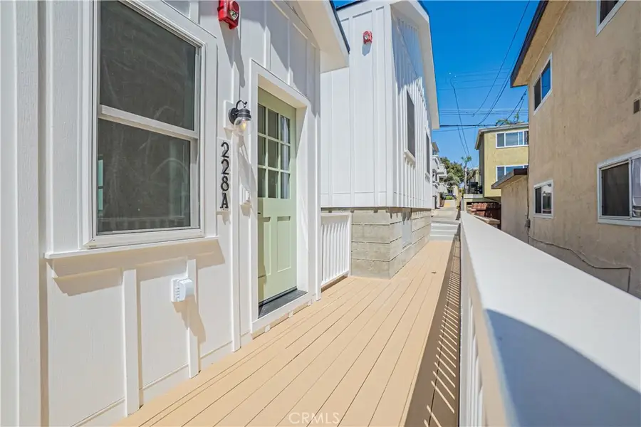 228 A Arena Street, El Segundo, CA 90245 - #3