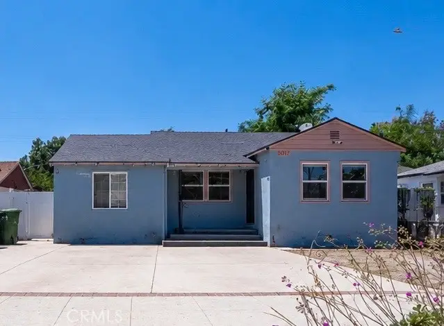 8017 Noble, Panorama City, CA 91402 - #1