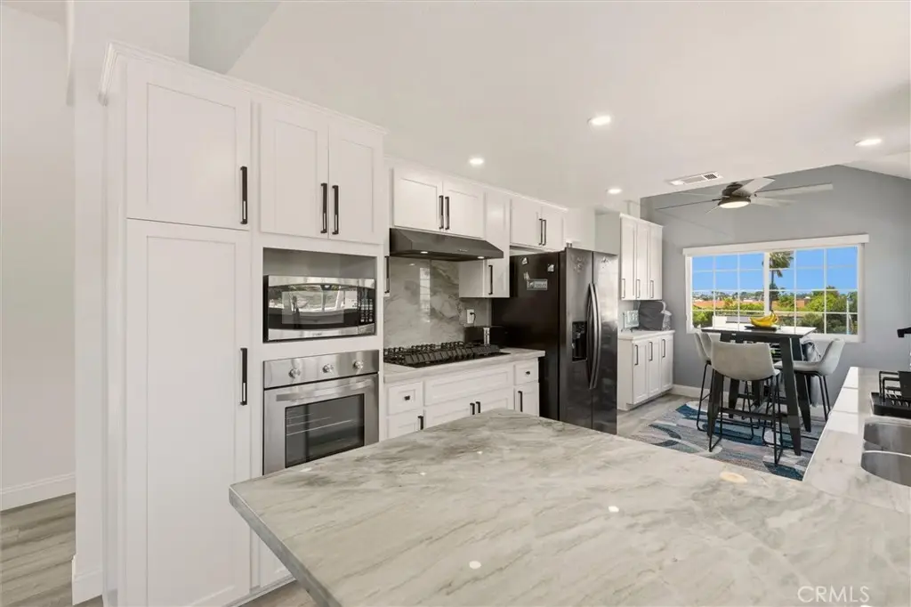 1809 Vanderbilt Lane #C, Redondo Beach, CA 90278 - #1