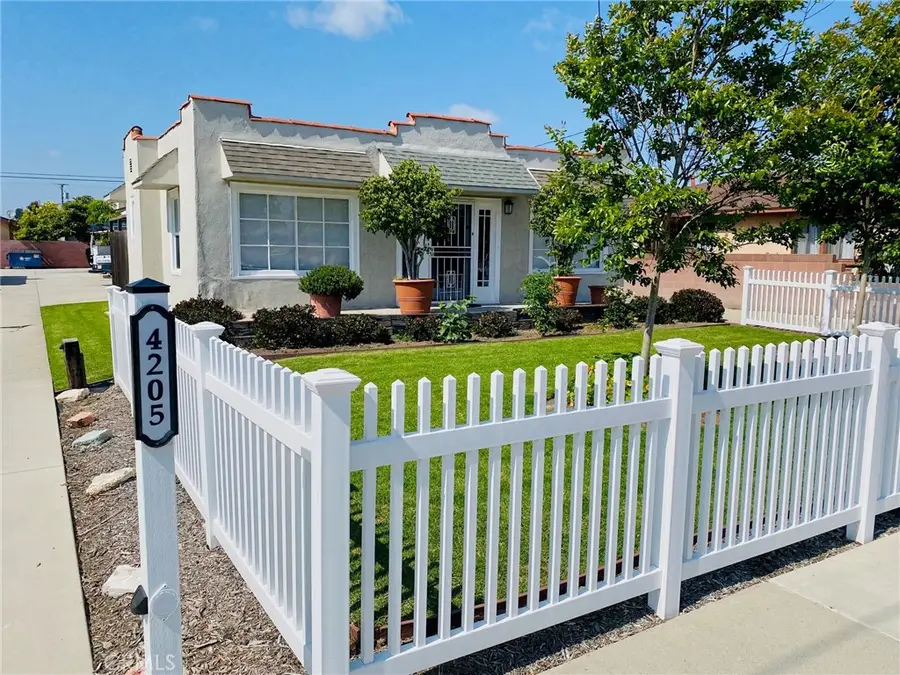 4209 W 139th, Hawthorne, CA 90250 - #2