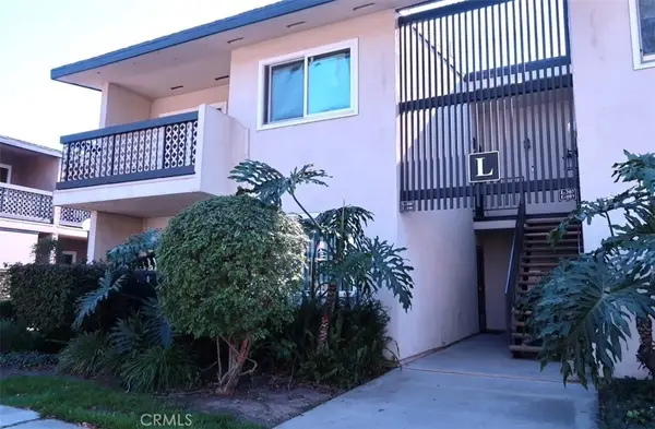 12200 Montecito Road #L208, Seal Beach, CA 90740