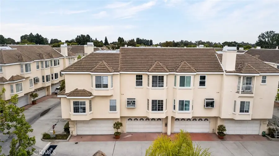 2825 Plaza Del Amo #102, Torrance, CA 90503 - #3