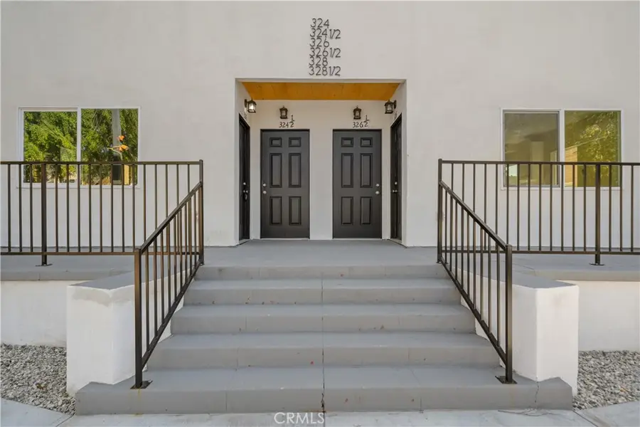 324 W 51st St, Los Angeles, CA 90037 - #2