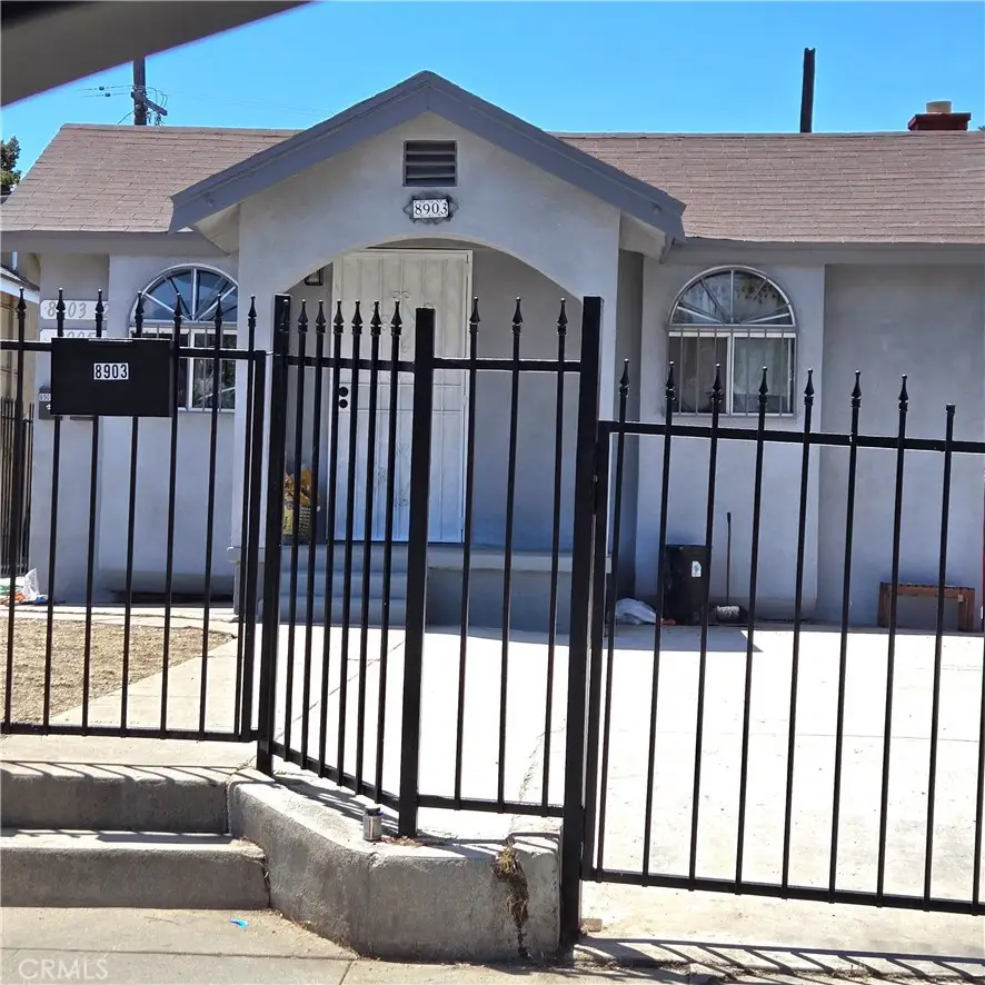8903 Baring Cross, Los Angeles, CA 90044 - #1