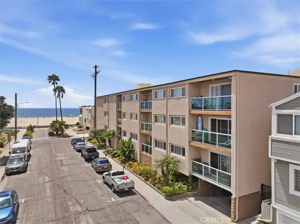 15 15th Street #14, Hermosa Beach, CA 90254