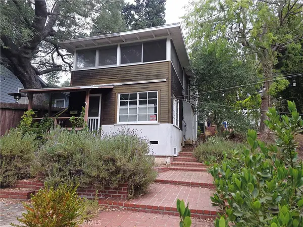 8709 Lookout Mountain, Los Angeles, CA 90046