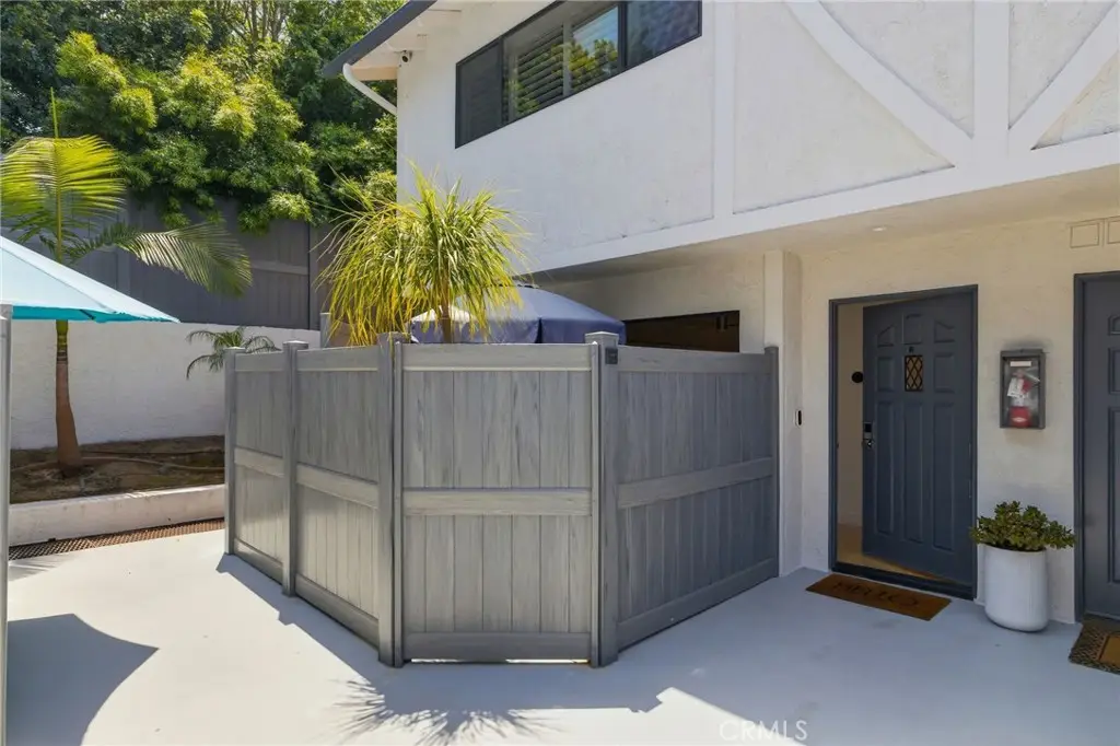 1456 Manhattan Beach Boulevard #D, Manhattan Beach, CA 90266 - #1