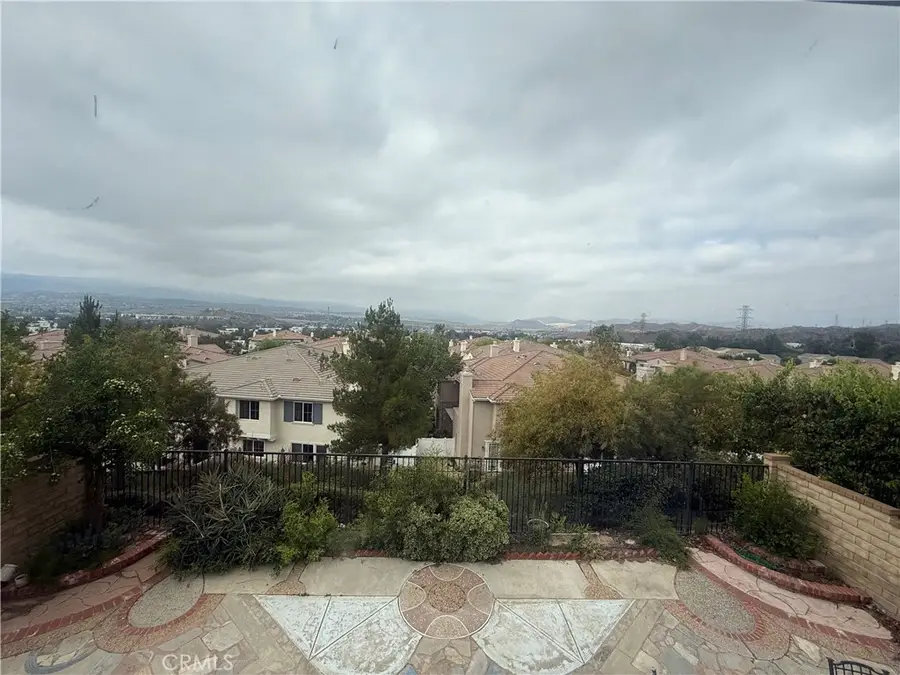 28007 Alta Vista, Valencia, CA 91355 - #2