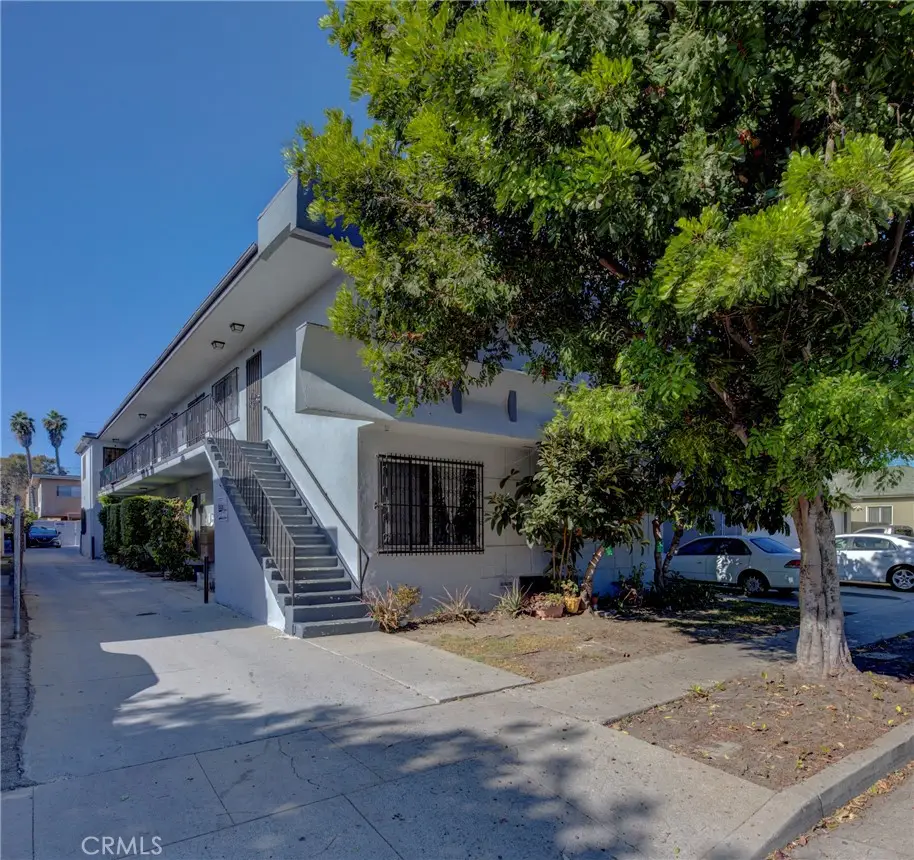 2615 Chariton Street, Los Angeles, CA 90034 - #1