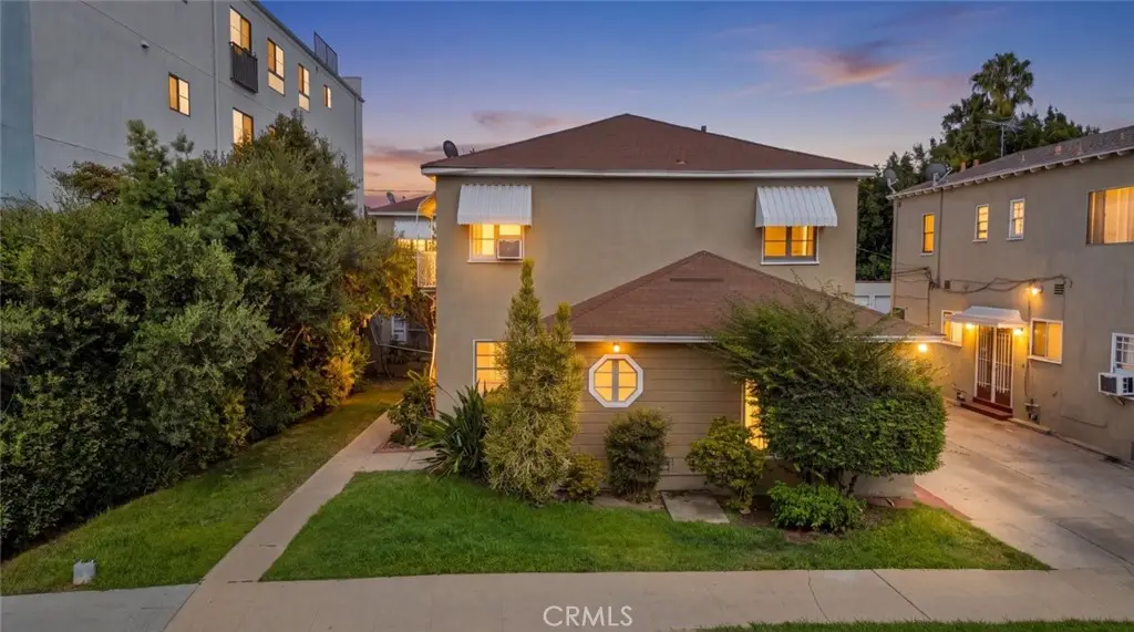 110 S Kings Rd, Los Angeles, CA 90048 - #1