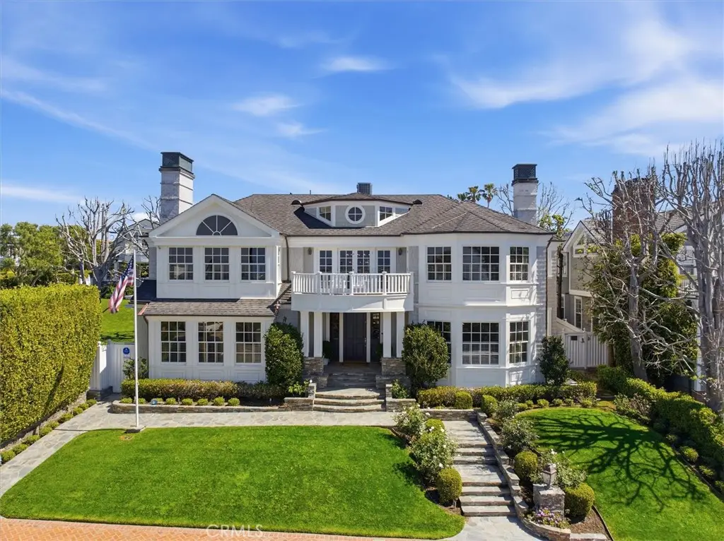 814 Pacific Avenue, Manhattan Beach, CA 90266 - #1