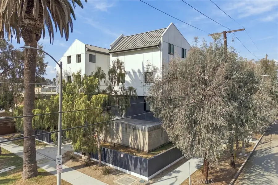 2301 S Cloverdale, Los Angeles, CA 90016 - #2