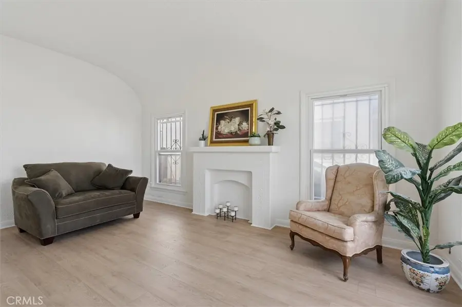 1922 W 84th, Los Angeles, CA 90047 - #3