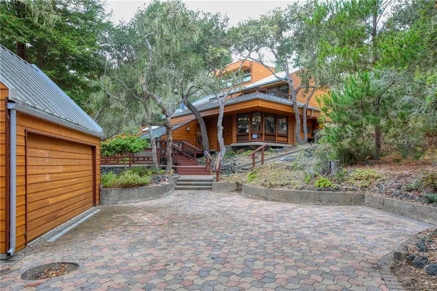 1021 Hillcrest, Cambria, CA 93428 - Image #2