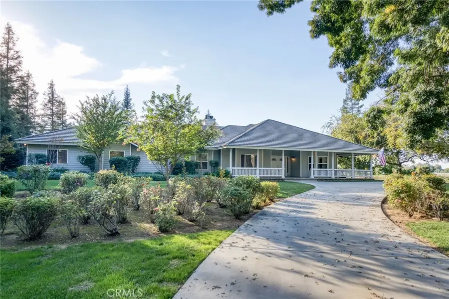 6605 N Blackhawk Lane, Fresno, CA 93619 - Image #2