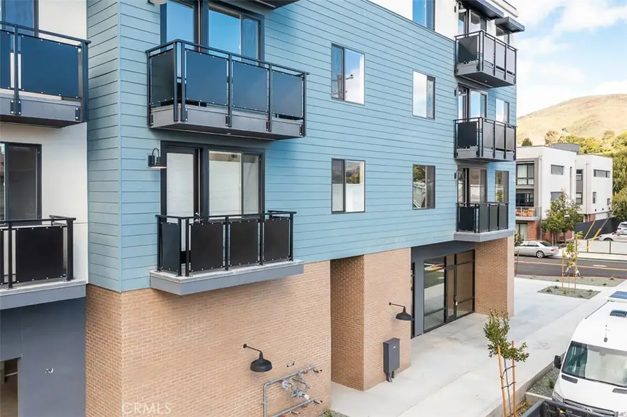 2475 Victoria, San Luis Obispo, CA 93401 - #2