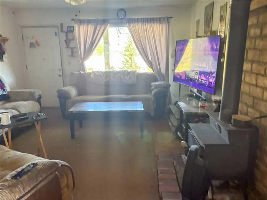 324 Henley Hornbrook Rd, Hornbrook, CA 96044 - #2