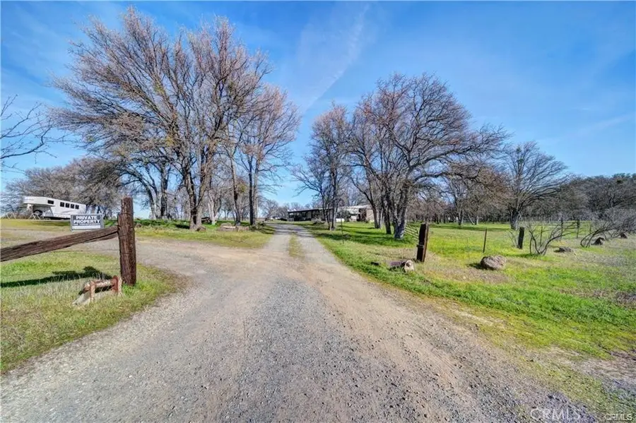 22400 Via Pasado, Red Bluff, CA 96080 - #2