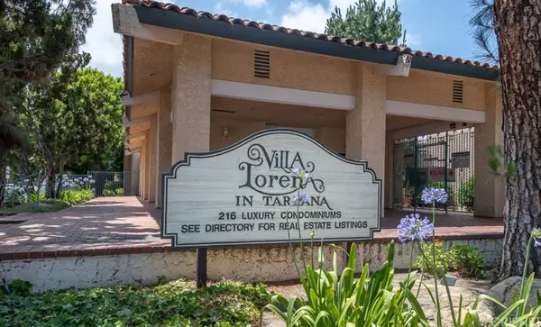 18307 Burbank Boulevard #41, Tarzana, CA 91356