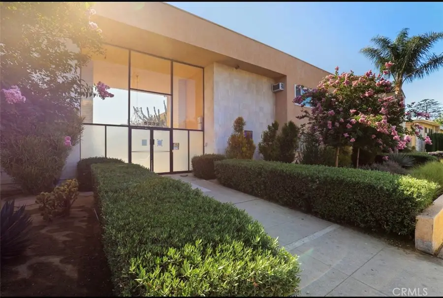 5232 Corteen Place #7, Valley Village, CA 91607 - #2