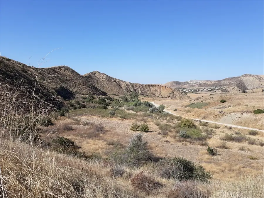 87 Crown Hill Street, Simi Valley, CA 93063 - Image #2