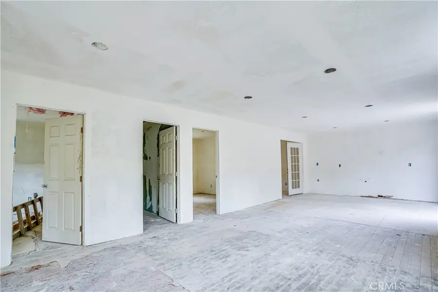 12055 Kagel Canyon Road, Sylmar, CA 91342 - Image #3