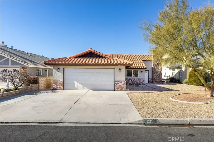 13710 White Sail Drive, Victorville, CA 92395 - Image #2