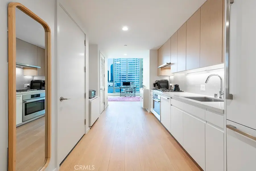 877 Francisco Street #919, Los Angeles, CA 90017 - #3